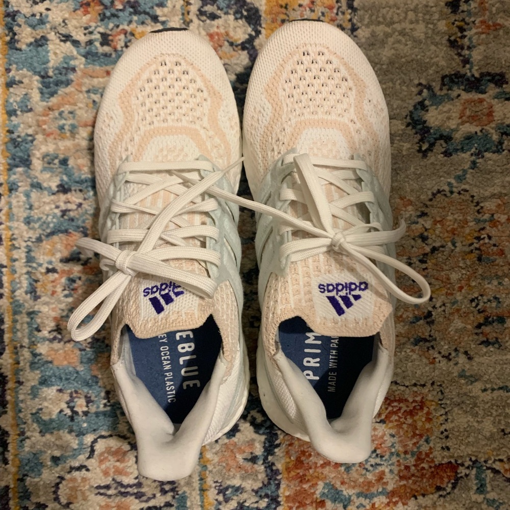 Adidas ULTRABOOST 6.0 DNA SHOES